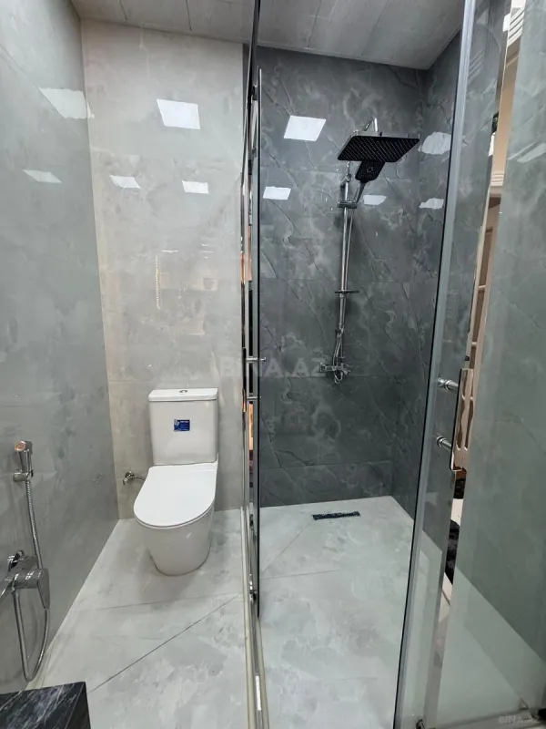 Satılır 3 otaqlı mənzil 105 m²