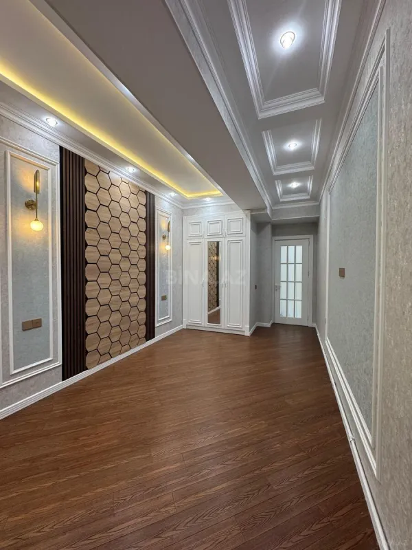 Satılır 3 otaqlı mənzil 105 m²