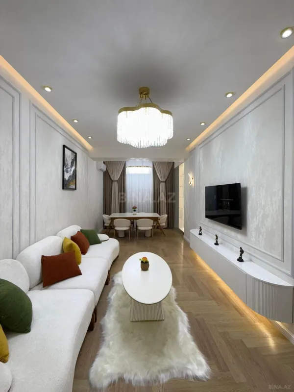 Satılır 3 otaqlı mənzil 98 m²