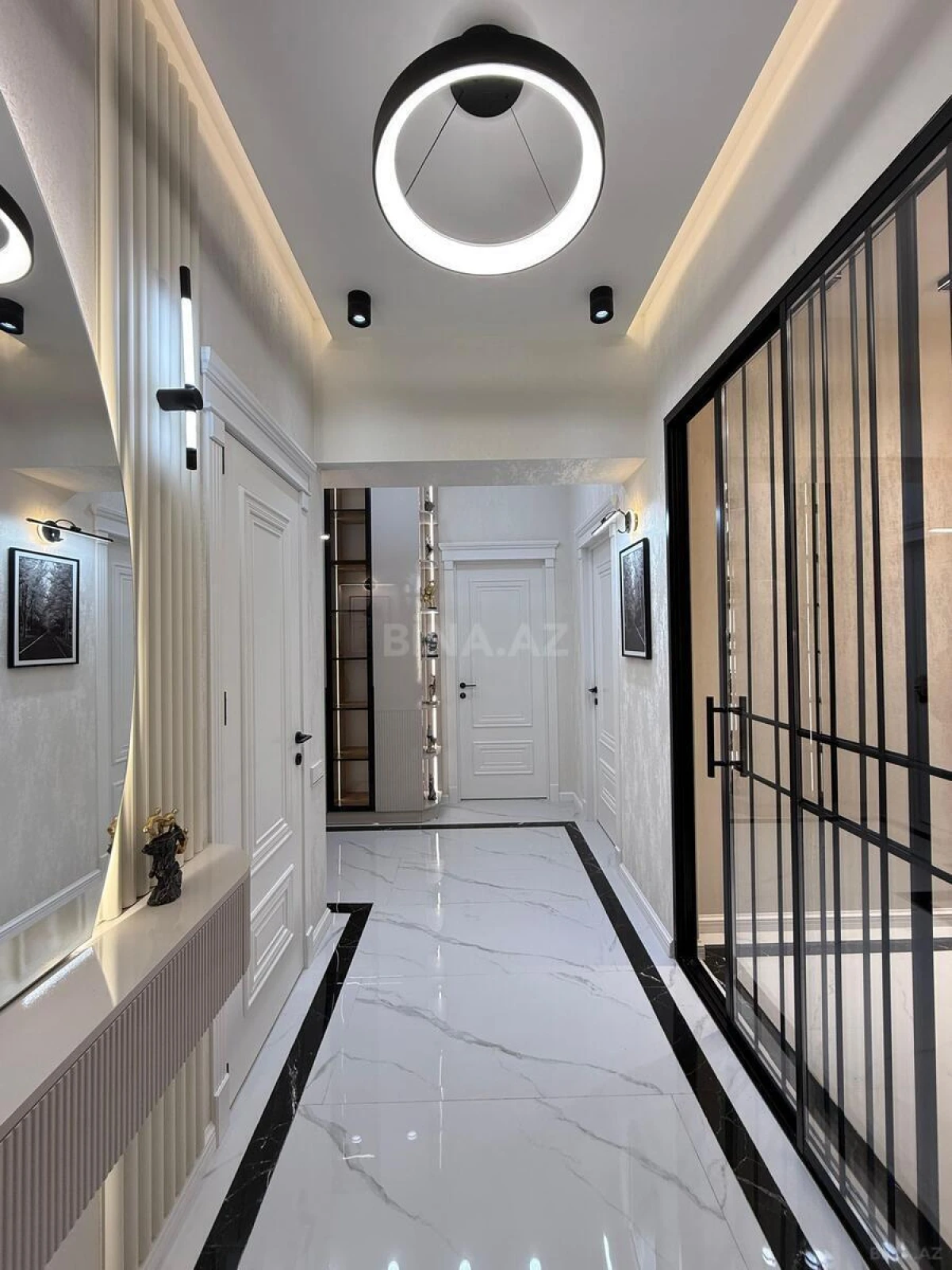 Satılır 3 otaqlı mənzil 98 m²