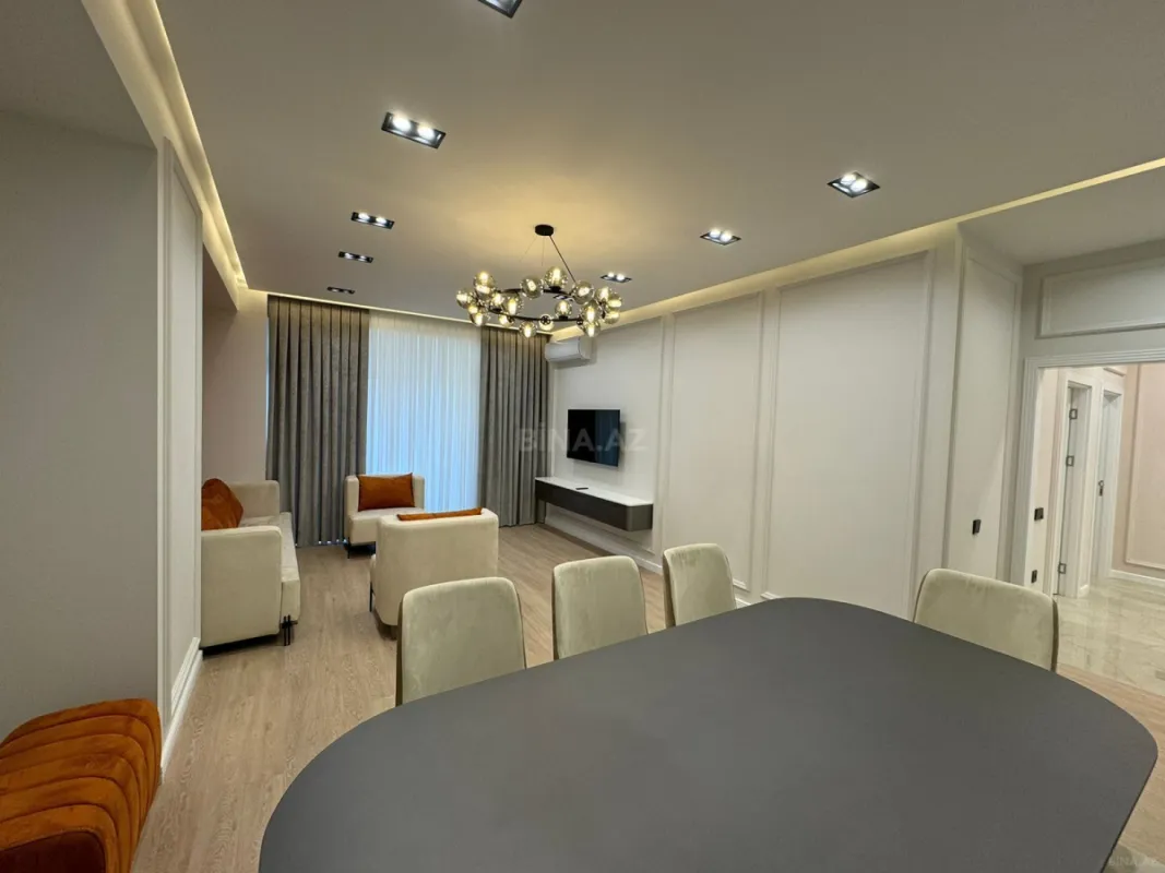 Kirayə verilir 3 otaqlı mənzil 148 m²