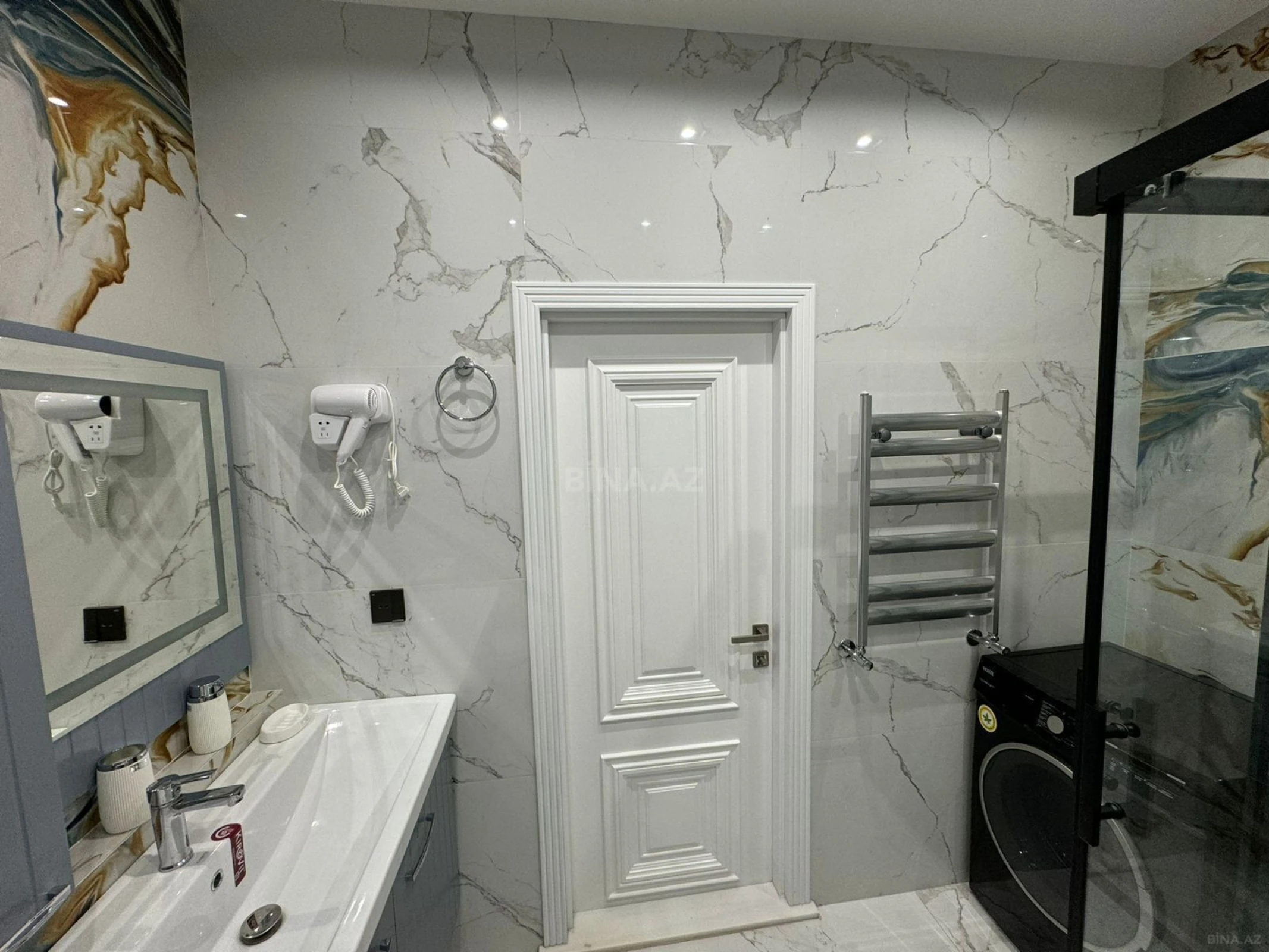 Kirayə verilir 3 otaqlı mənzil 148 m²