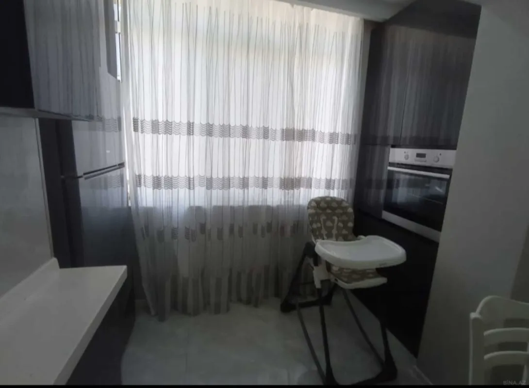 Kirayə verilir 2 otaqlı mənzil 70 m²