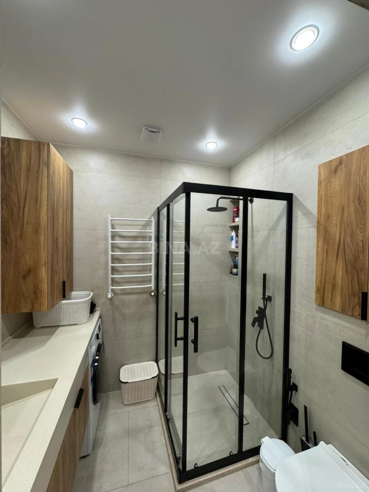 Kirayə verilir 2 otaqlı mənzil 70 m²