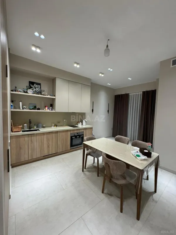 Kirayə verilir 2 otaqlı mənzil 70 m²
