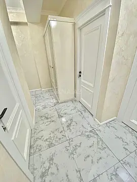Satılır 2 otaqlı mənzil 52.9 m²