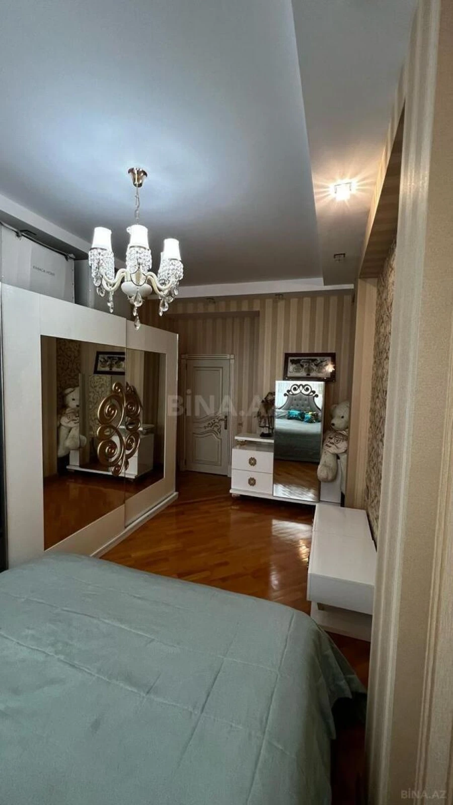 Kirayə verilir 3 otaqlı mənzil 103 m²