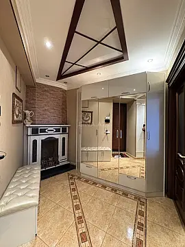 Satılır 2 otaqlı mənzil 58 m²