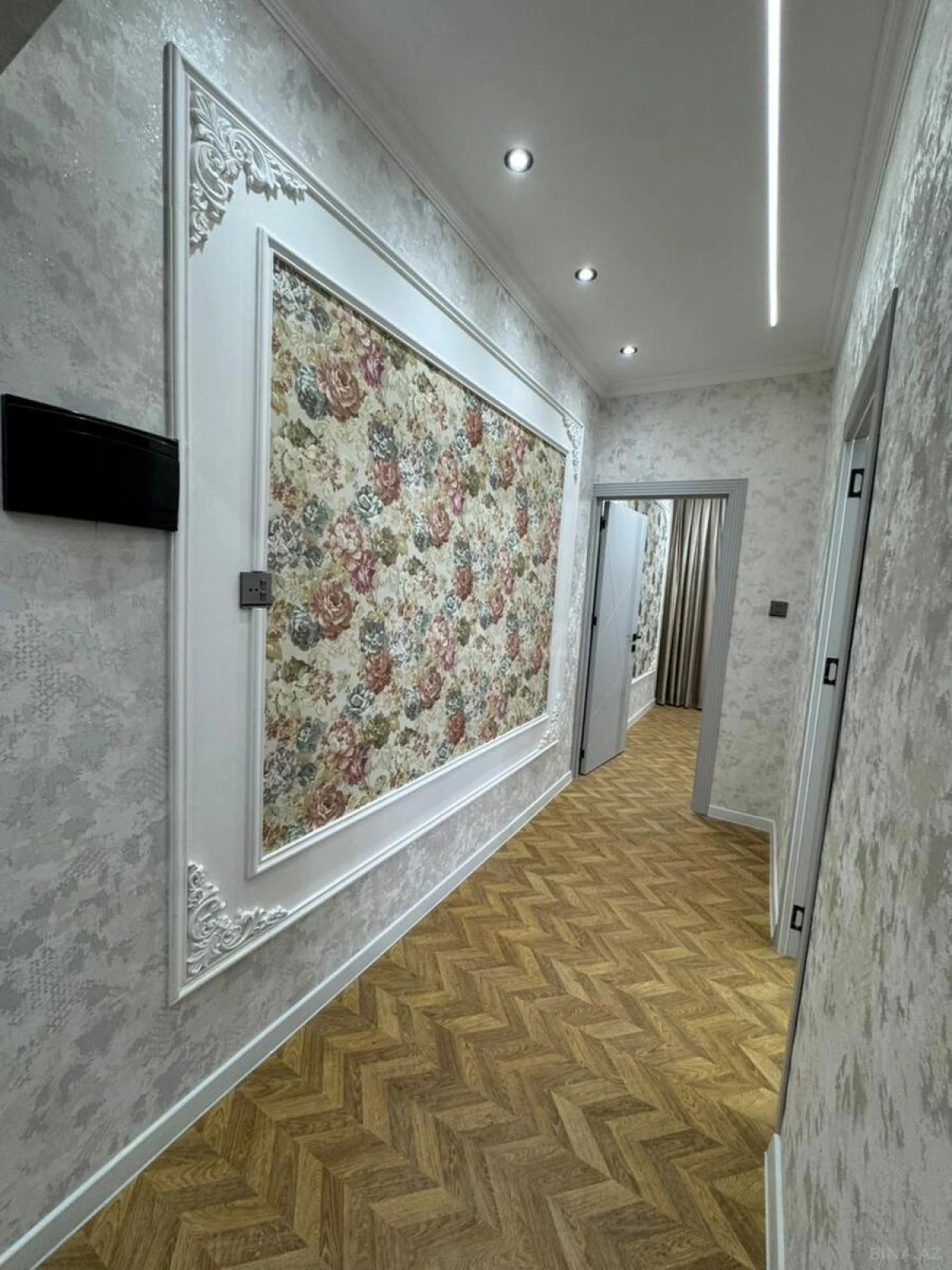 Satılır 2 otaqlı mənzil 70 m²