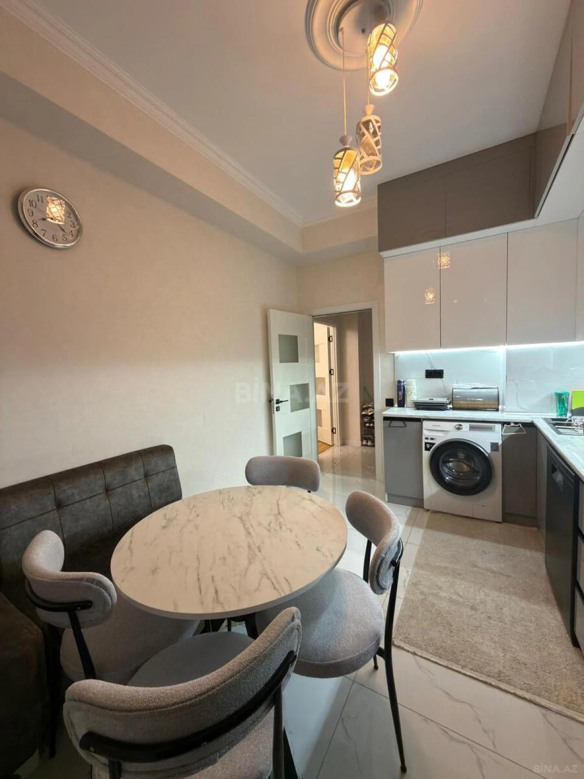 Satılır 2 otaqlı mənzil 70 m²