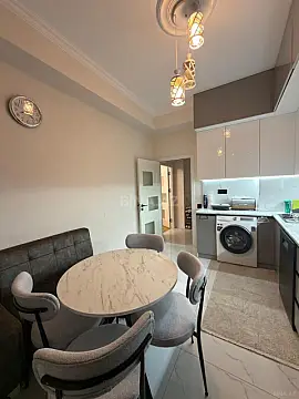 Satılır 2 otaqlı mənzil 70 m²