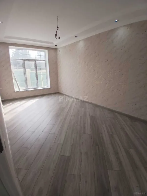 Satılır 4 otaqlı həyət evi 100 m²