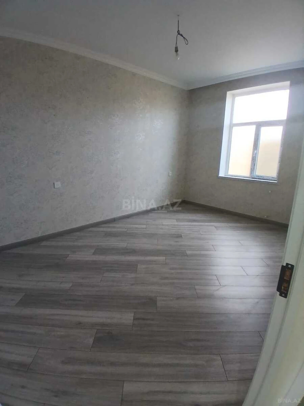 Satılır 4 otaqlı həyət evi 100 m²
