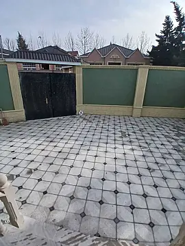 Satılır 4 otaqlı həyət evi 100 m²
