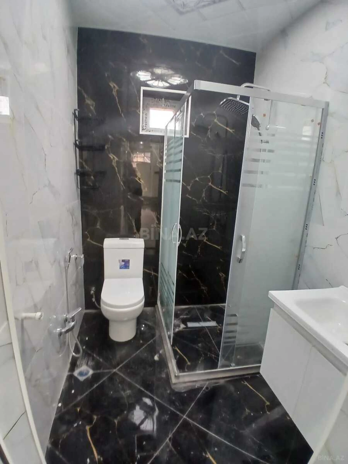 Satılır 4 otaqlı həyət evi 100 m²