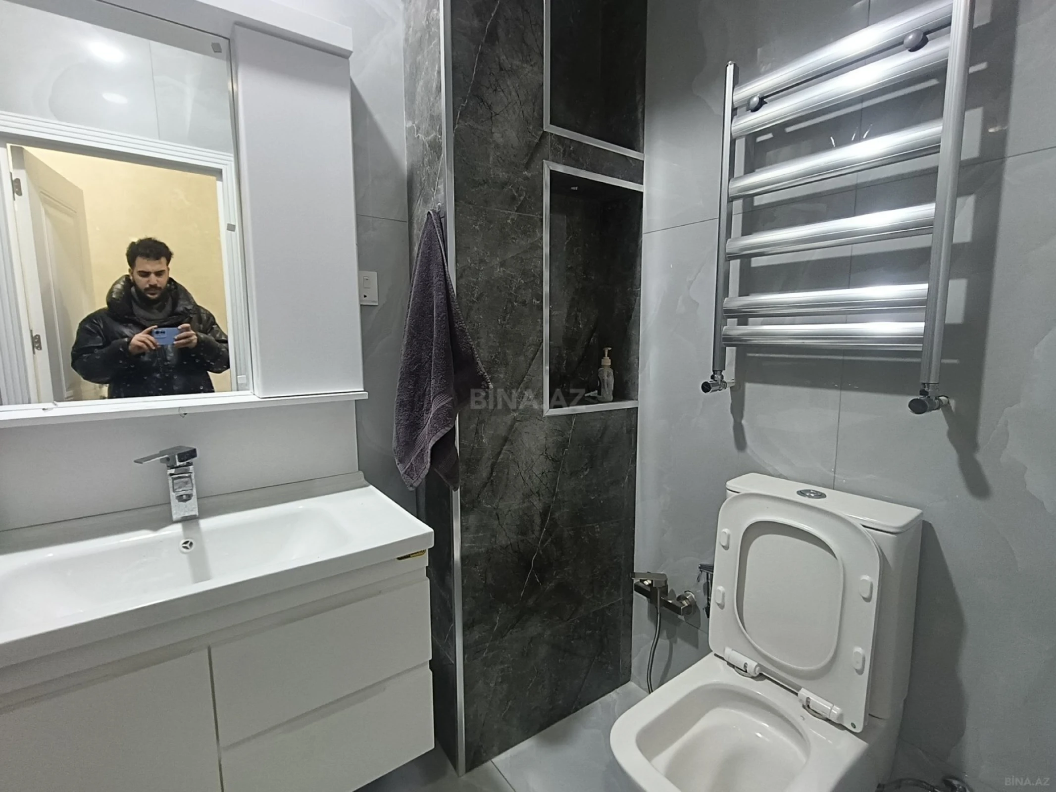 Kirayə verilir 2 otaqlı mənzil 65 m²