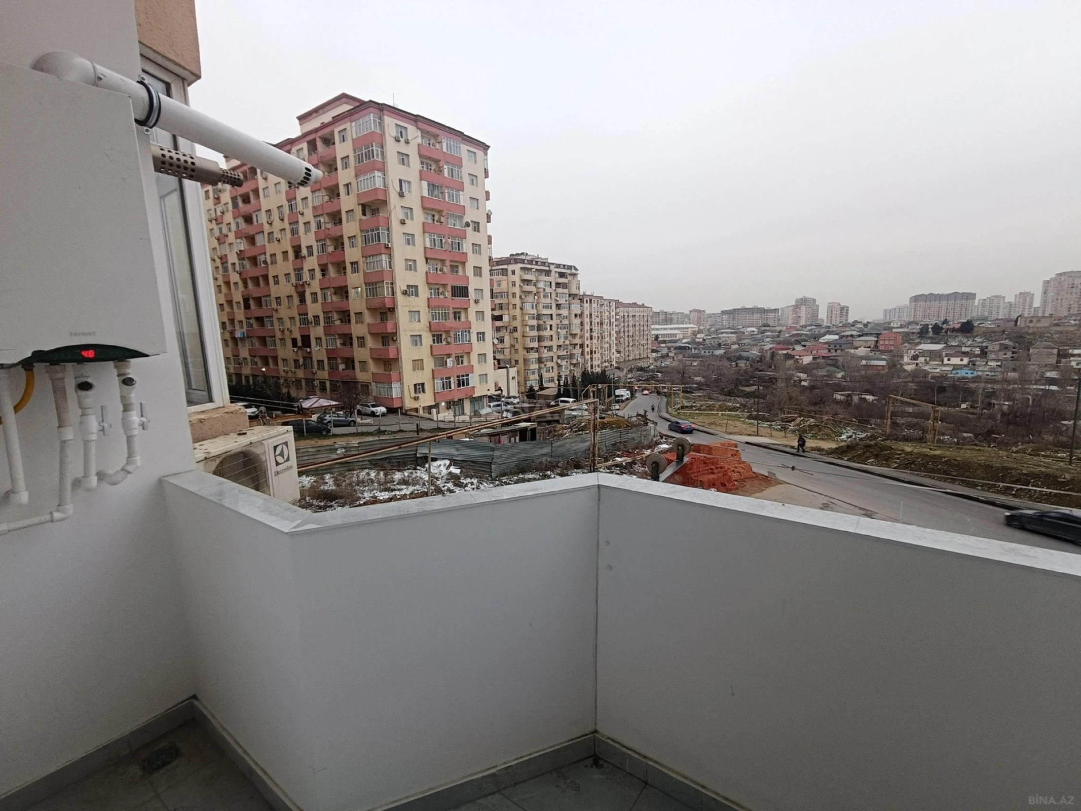 Kirayə verilir 2 otaqlı mənzil 65 m²