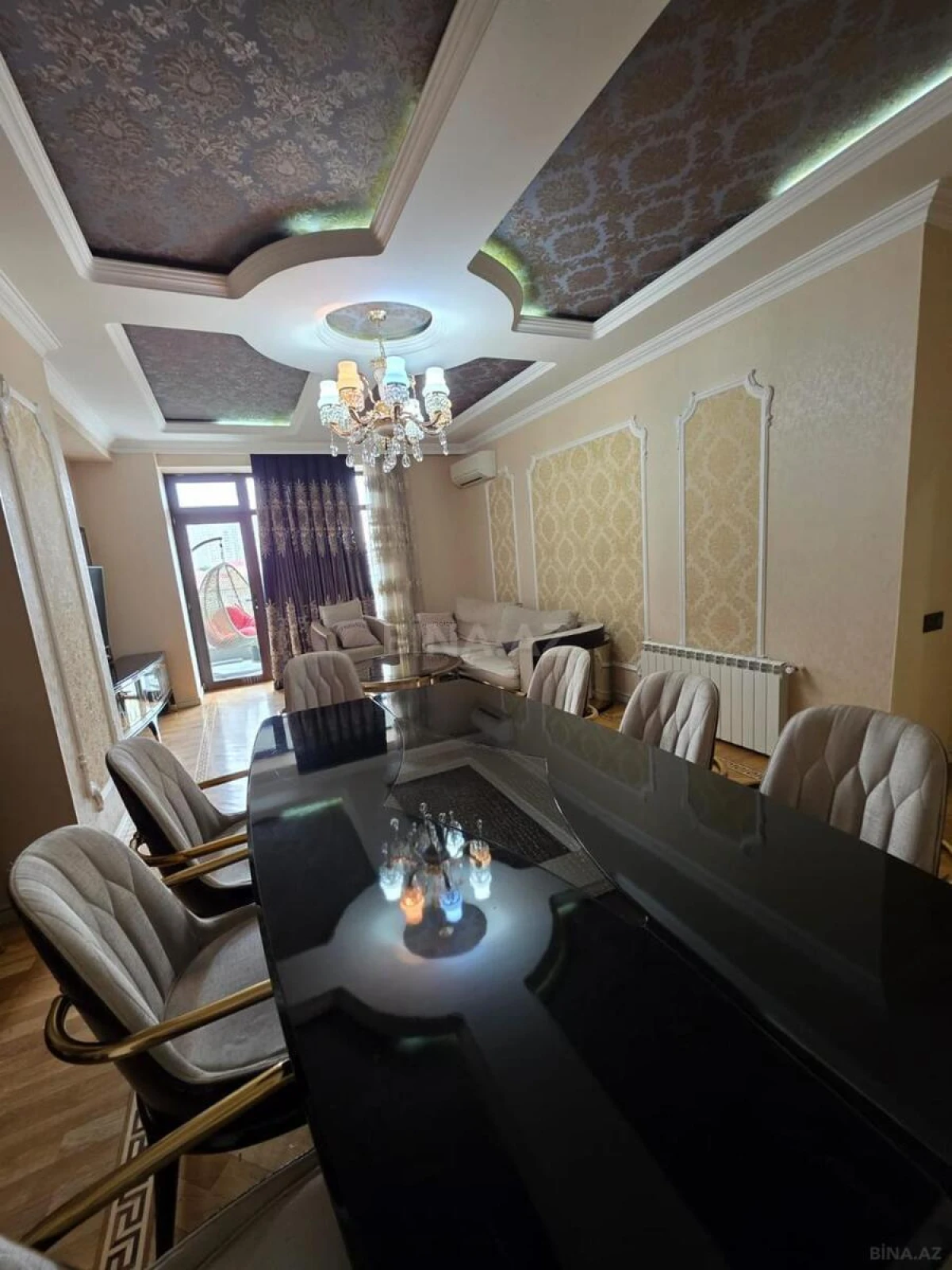 Kirayə verilir 3 otaqlı mənzil 144 m²