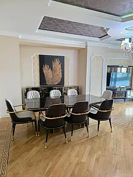 Kirayə verilir 3 otaqlı mənzil 144 m²