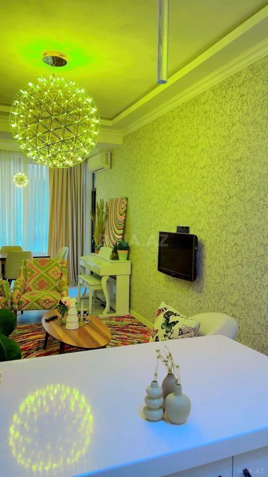 Satılır 2 otaqlı mənzil 60 m²