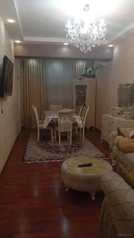 Satılır 3 otaqlı mənzil 90 m²