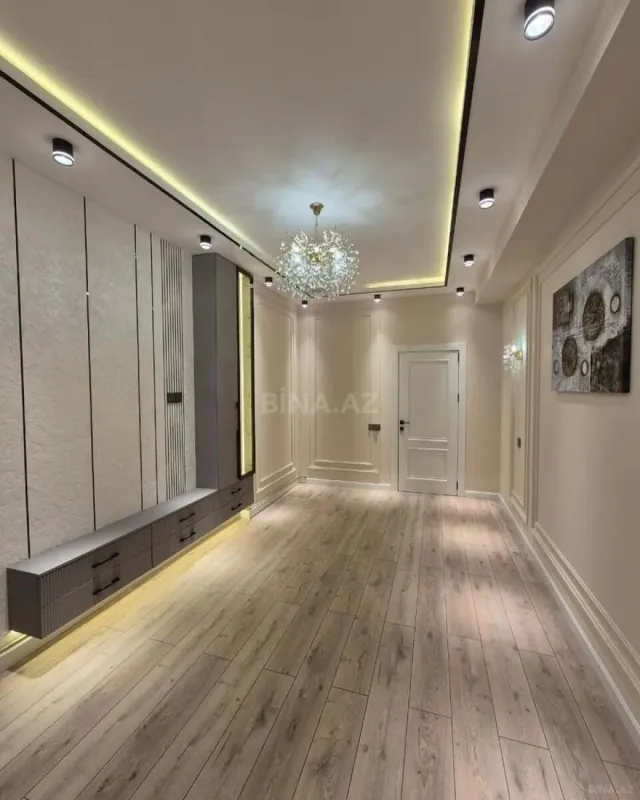 Satılır 2 otaqlı mənzil 66 m²