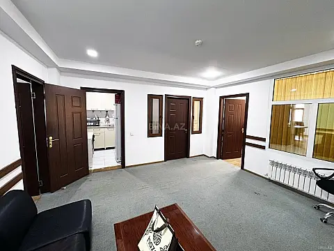Kirayə verilir 3 otaqlı ofis 85 m²