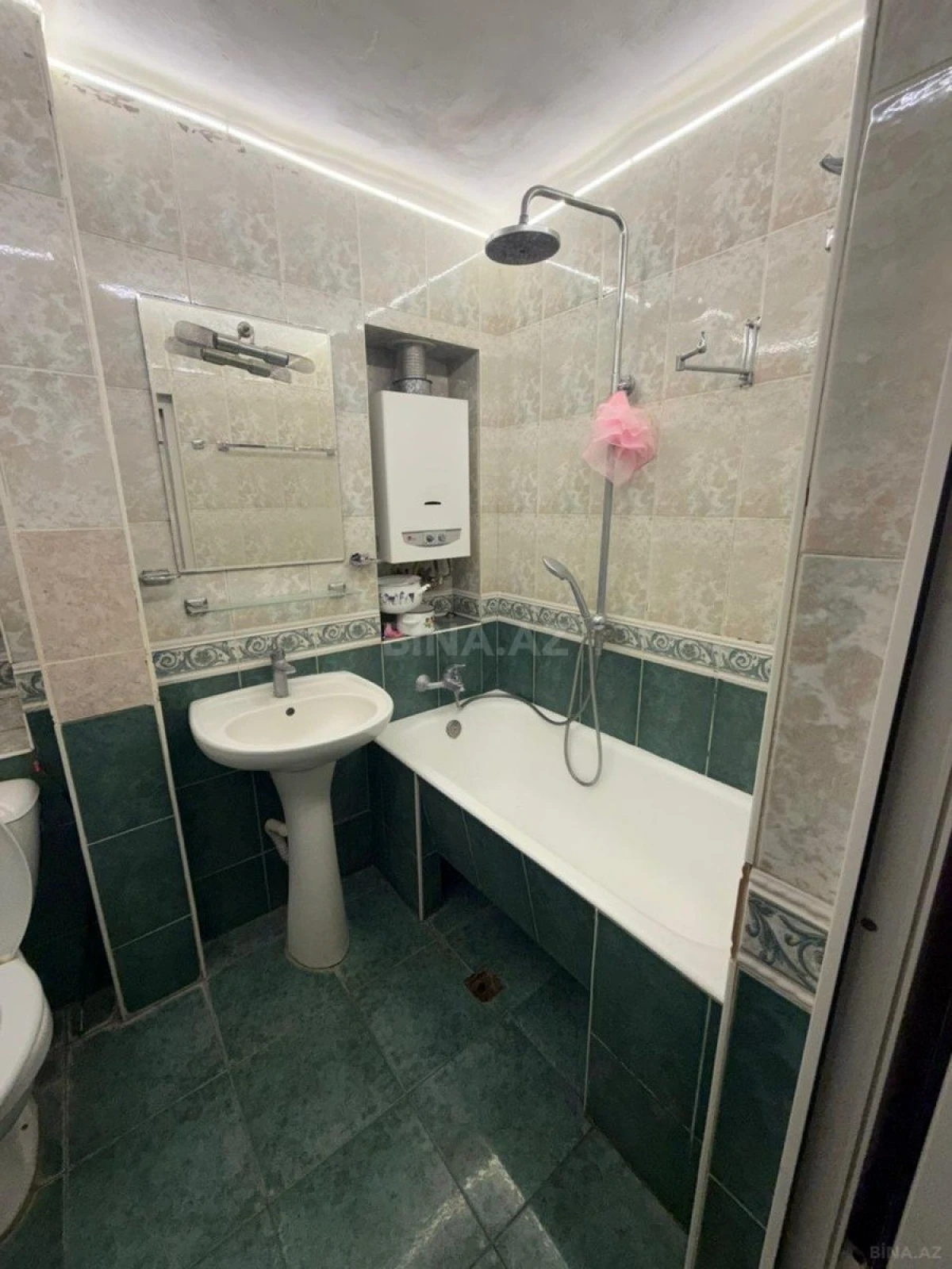 Kirayə verilir 2 otaqlı mənzil 55 m²