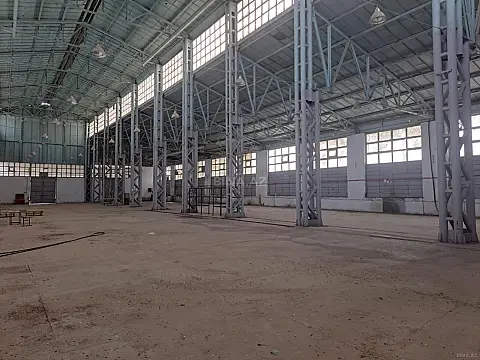 Kirayə verilir obyekt 1000 m²