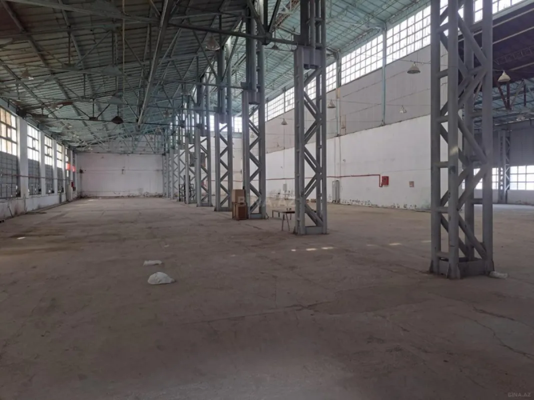 Kirayə verilir obyekt 1000 m²