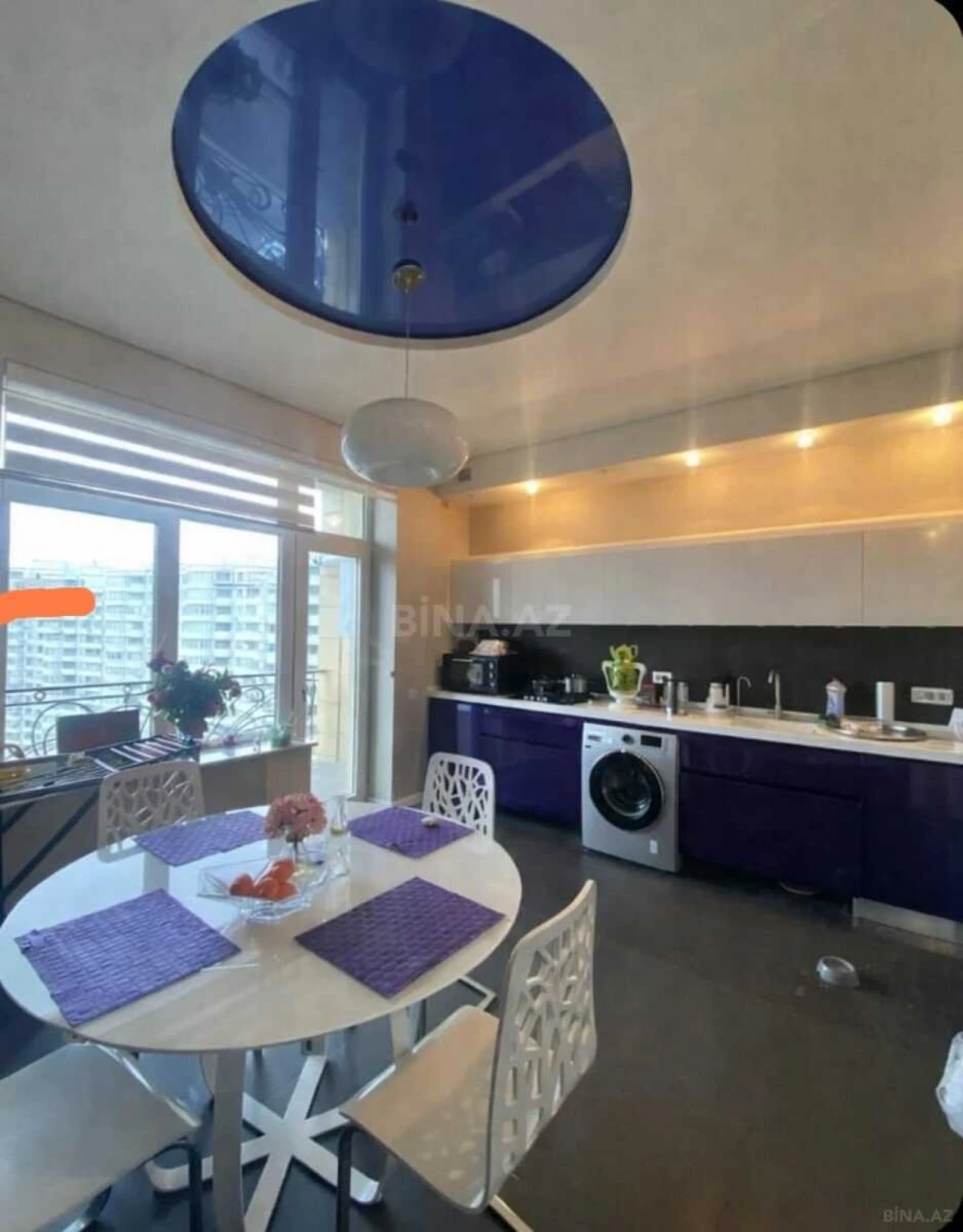 Satılır 3 otaqlı mənzil 160 m²