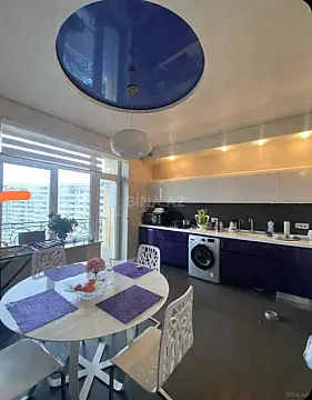 Satılır 3 otaqlı mənzil 160 m²