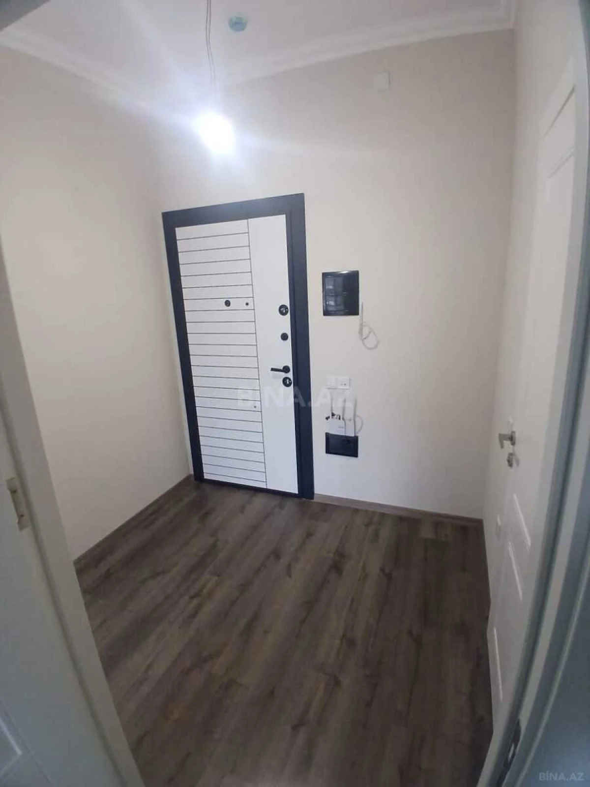 Kirayə verilir 2 otaqlı mənzil 53 m²