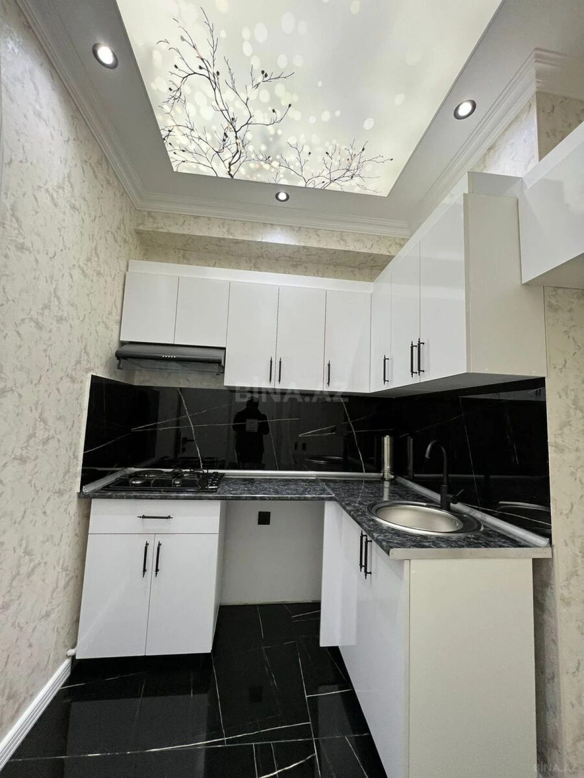 Satılır 2 otaqlı mənzil 54.4 m²