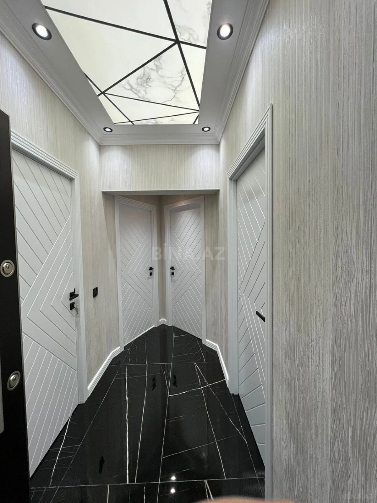 Satılır 2 otaqlı mənzil 54.4 m²