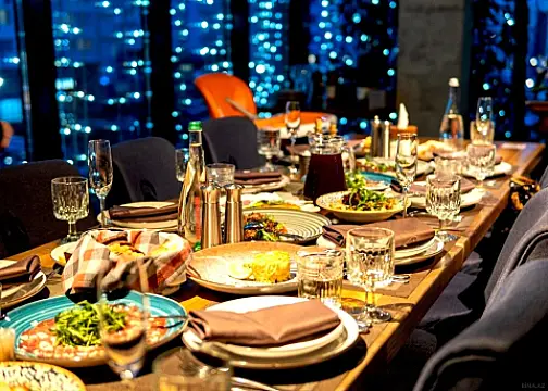 Satılır obyekt 400 m²