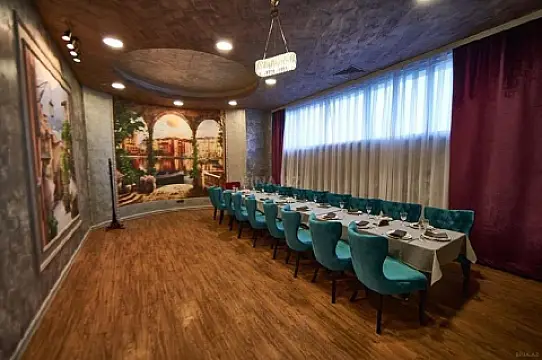 Satılır obyekt 400 m² — Bakı, Memar Əcəmi yanı 400.00 m²