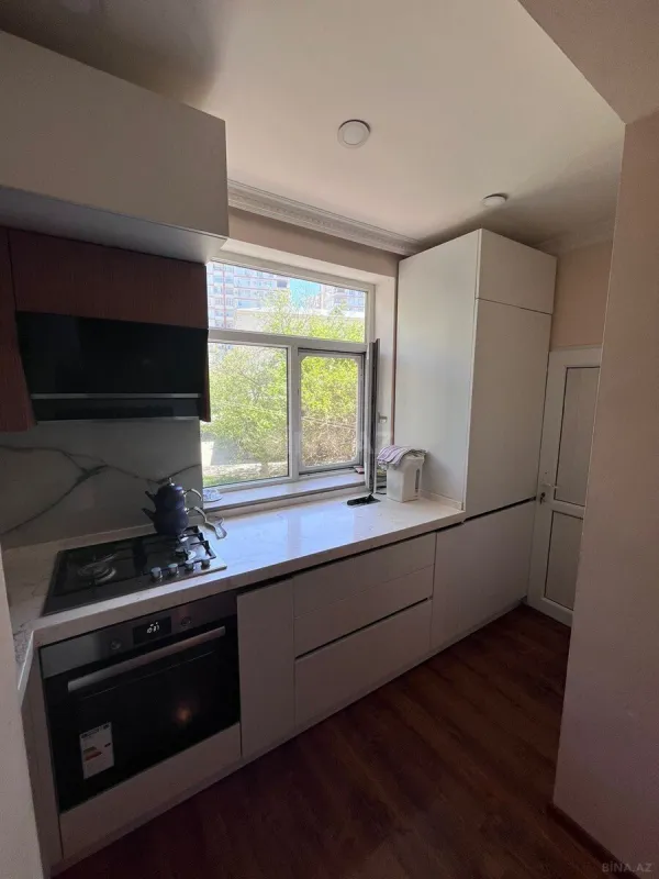 Satılır 3 otaqlı mənzil 96 m²