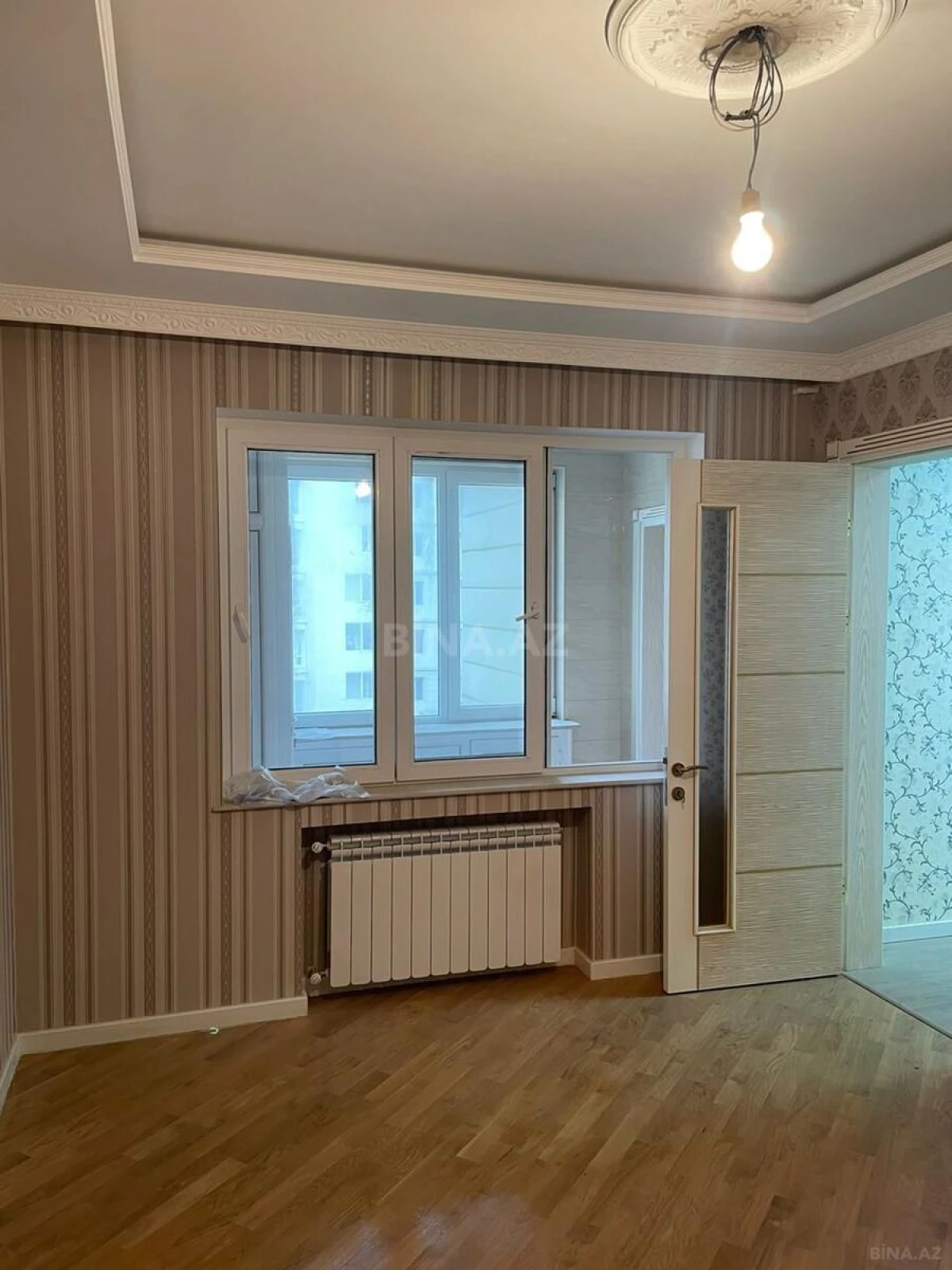 Satılır 2 otaqlı mənzil 68 m²