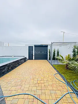 Satılır 5 otaqlı həyət evi 200 m²
