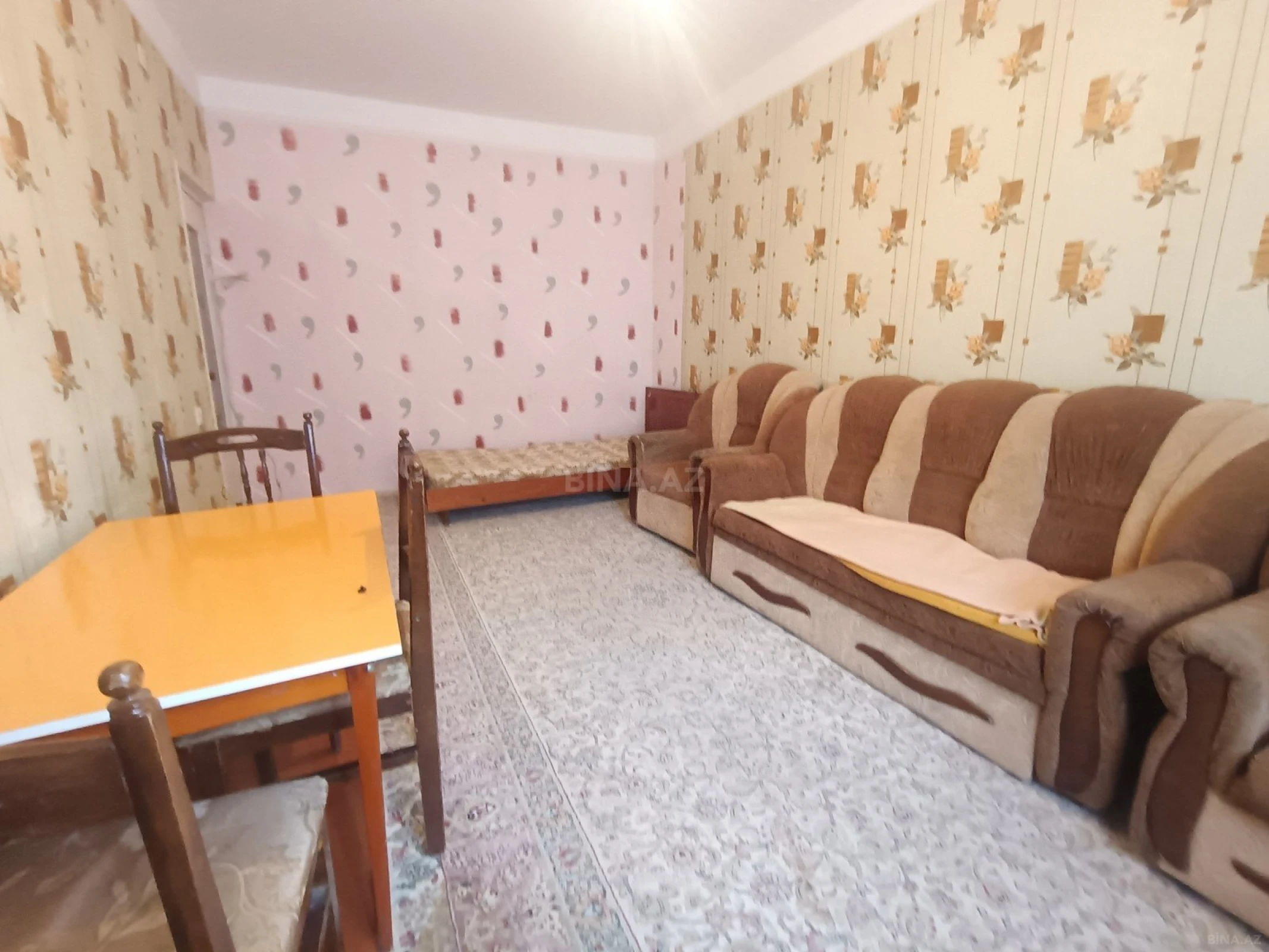 Kirayə verilir 2 otaqlı mənzil 60 m²