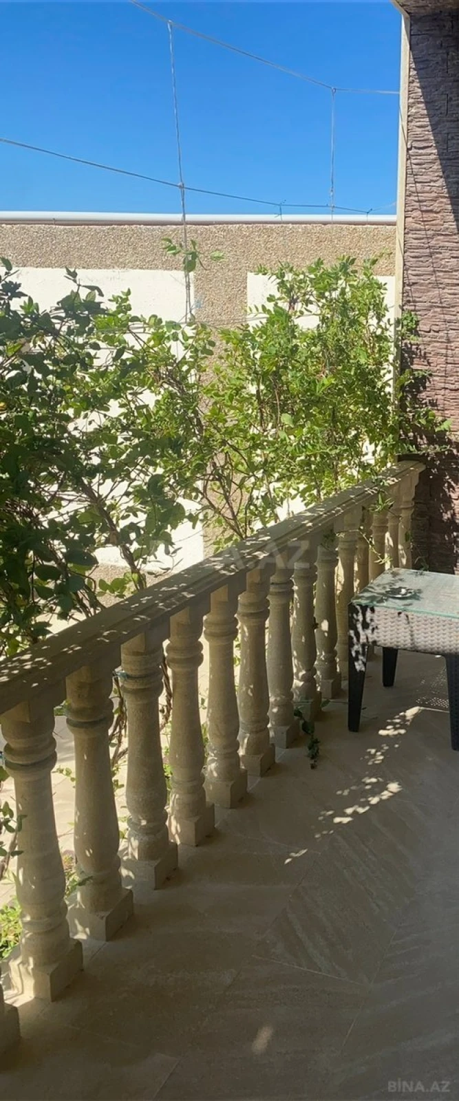 Satılır 4 otaqlı həyət evi 180 m²