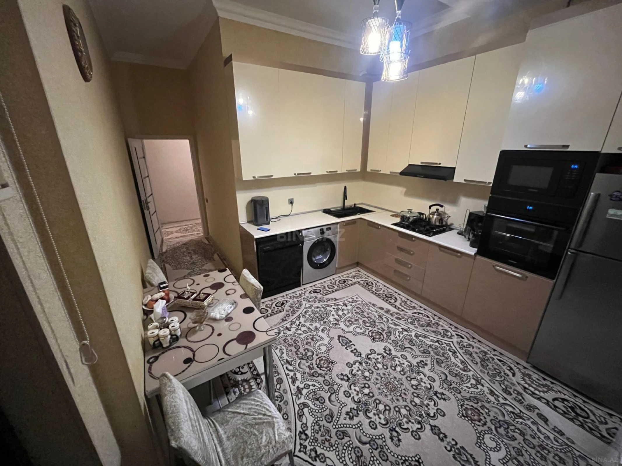 Satılır 3 otaqlı mənzil 110 m²