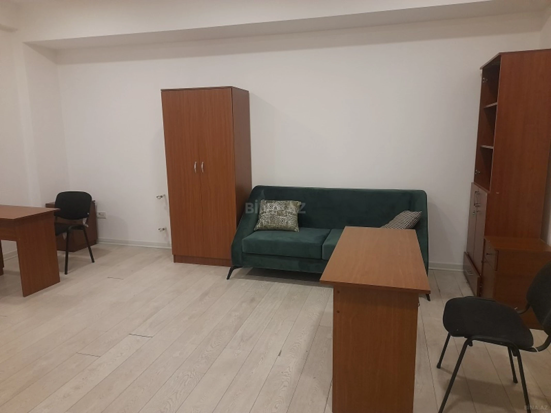 Kirayə verilir 1 otaqlı ofis 30 m²