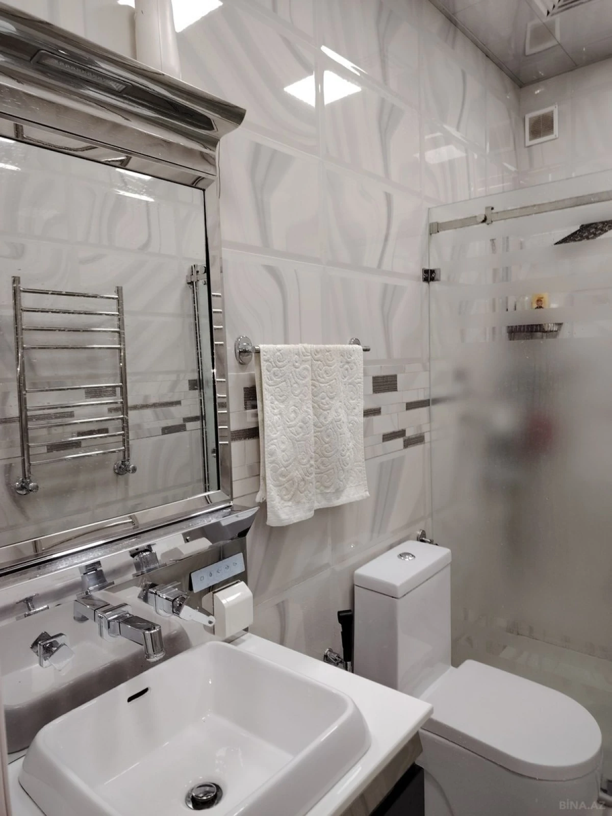 Kirayə verilir 3 otaqlı mənzil 82 m²