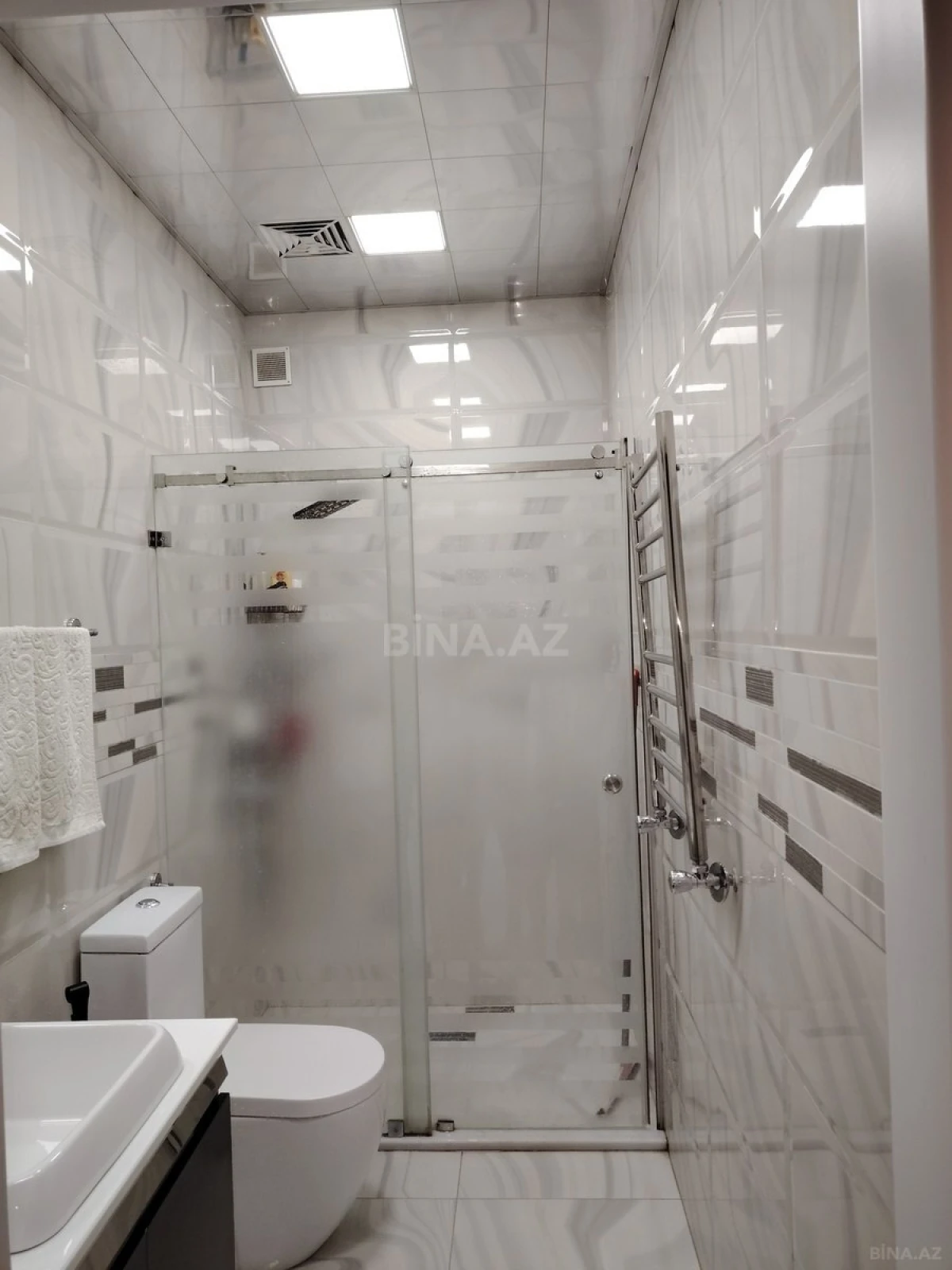 Kirayə verilir 3 otaqlı mənzil 82 m²