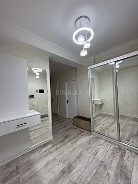 Satılır 3 otaqlı mənzil 110 m²