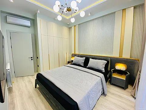 Kirayə verilir 2 otaqlı mənzil 67 m²