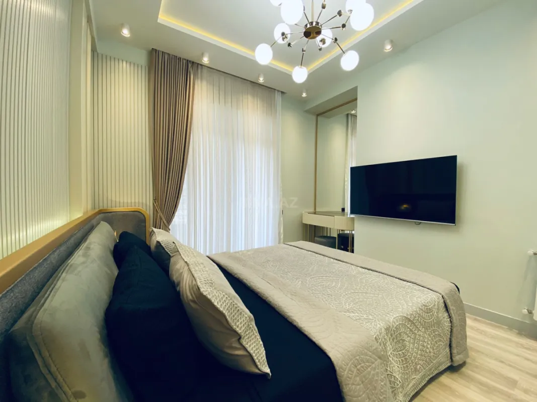 Kirayə verilir 2 otaqlı mənzil 67 m²