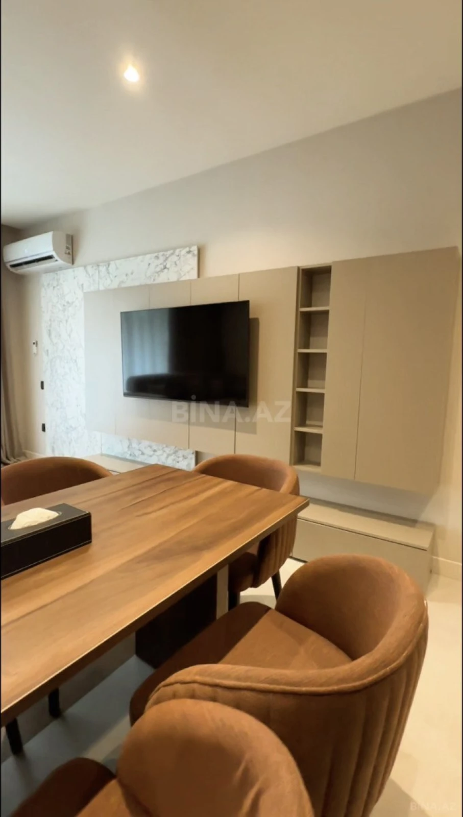 Satılır 2 otaqlı mənzil 91.9 m²